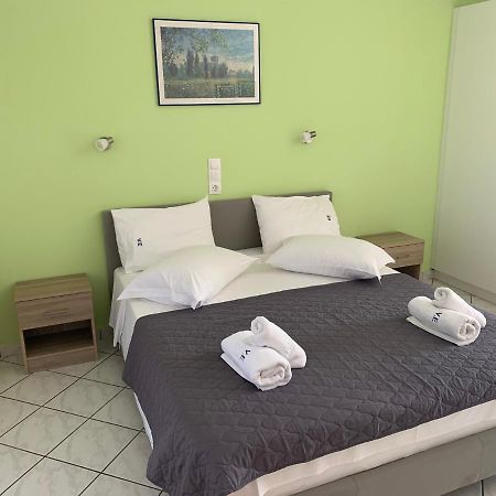 Eleftheria Studios And Apartments Acharavi  Dış mekan fotoğraf