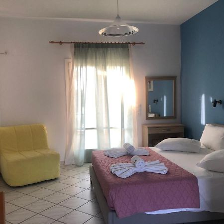 Eleftheria Studios And Apartments Acharavi  Dış mekan fotoğraf