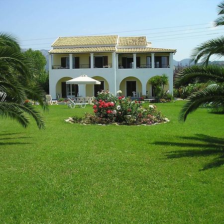 Eleftheria Studios And Apartments Acharavi  Dış mekan fotoğraf