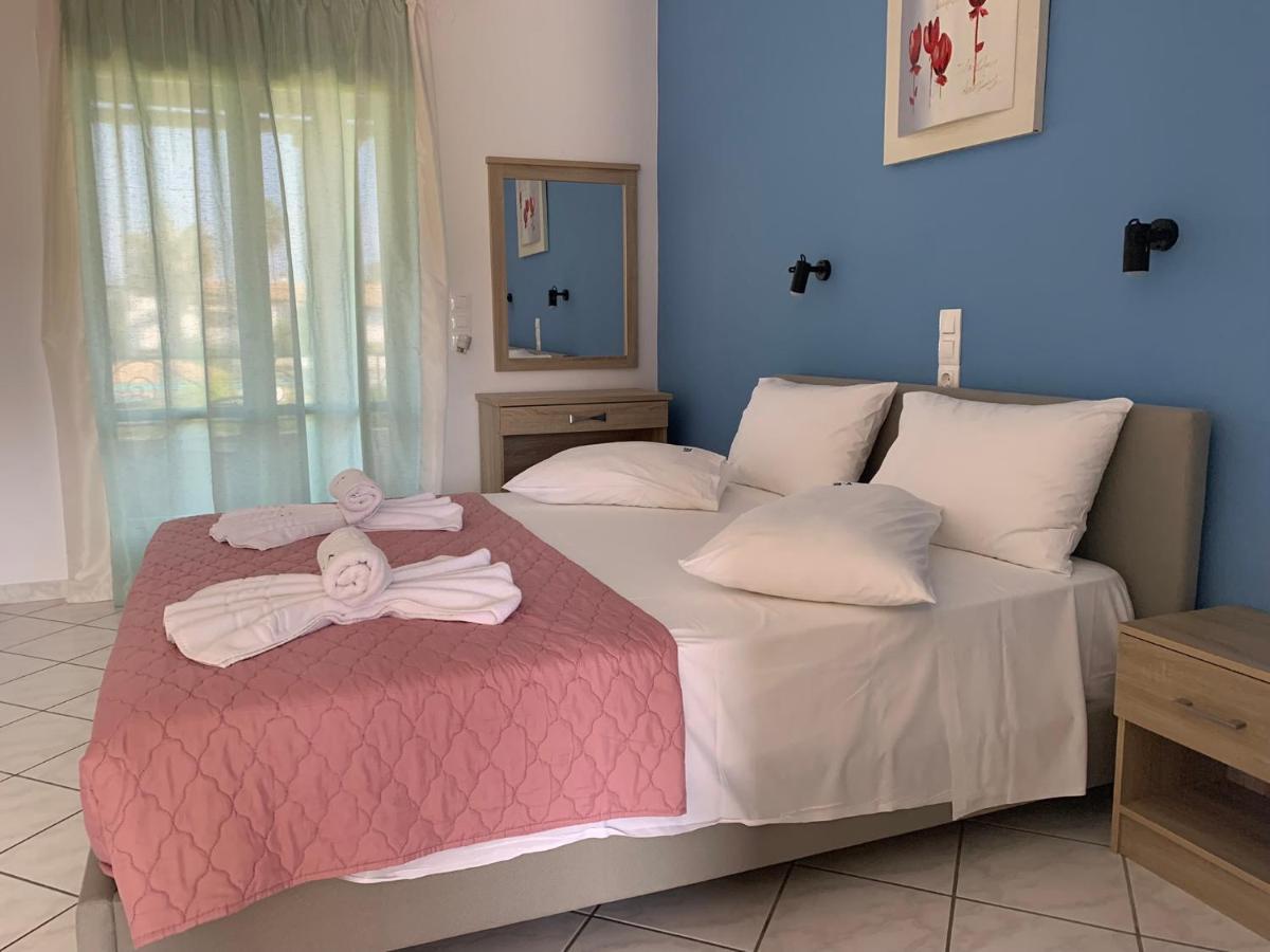 Eleftheria Studios And Apartments Acharavi  Dış mekan fotoğraf