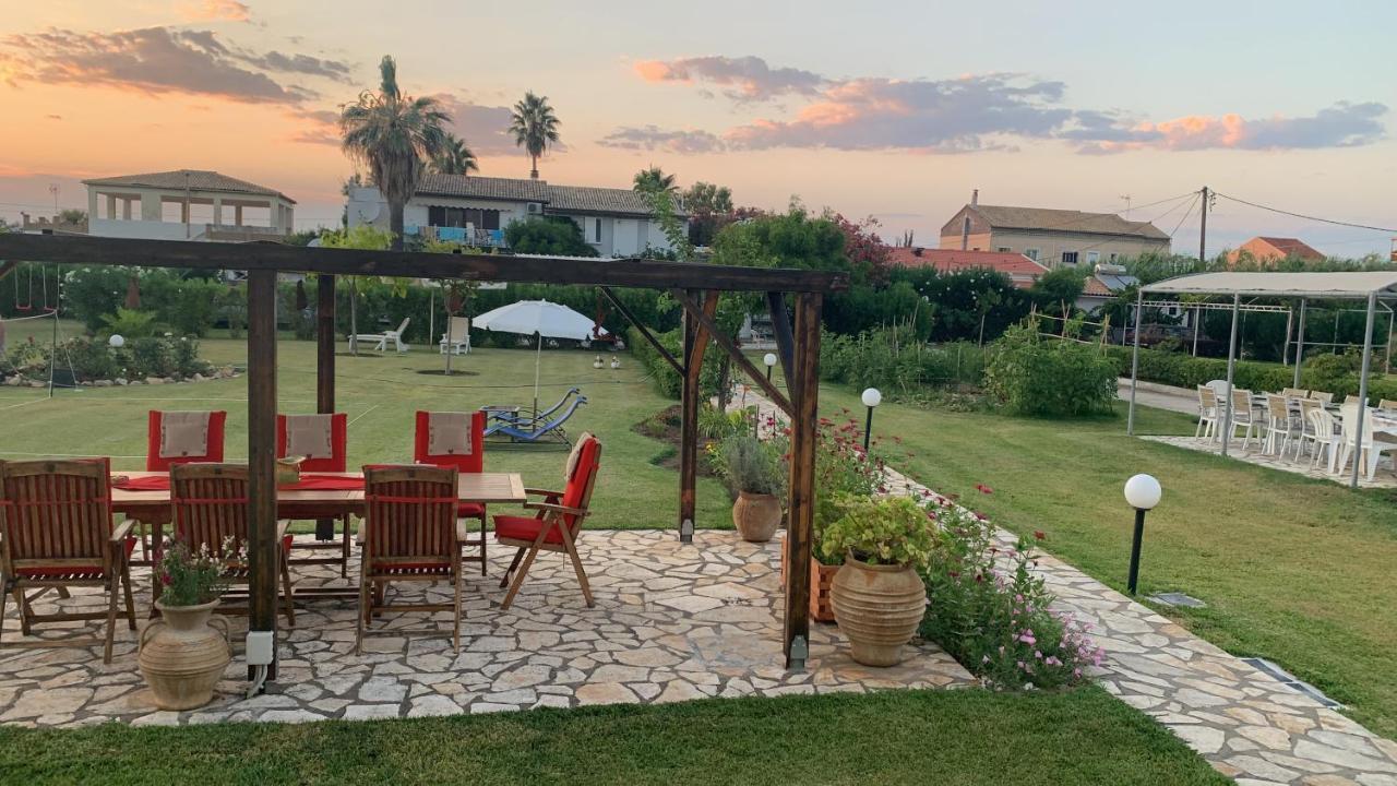 Eleftheria Studios And Apartments Acharavi  Dış mekan fotoğraf