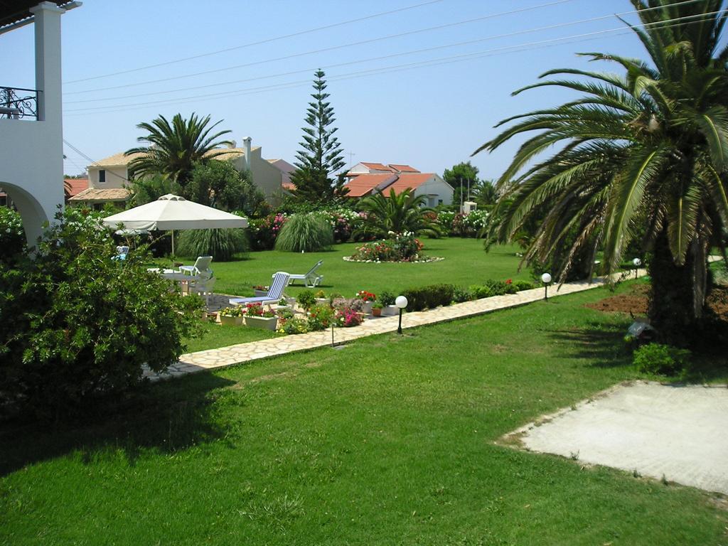 Eleftheria Studios And Apartments Acharavi  Dış mekan fotoğraf